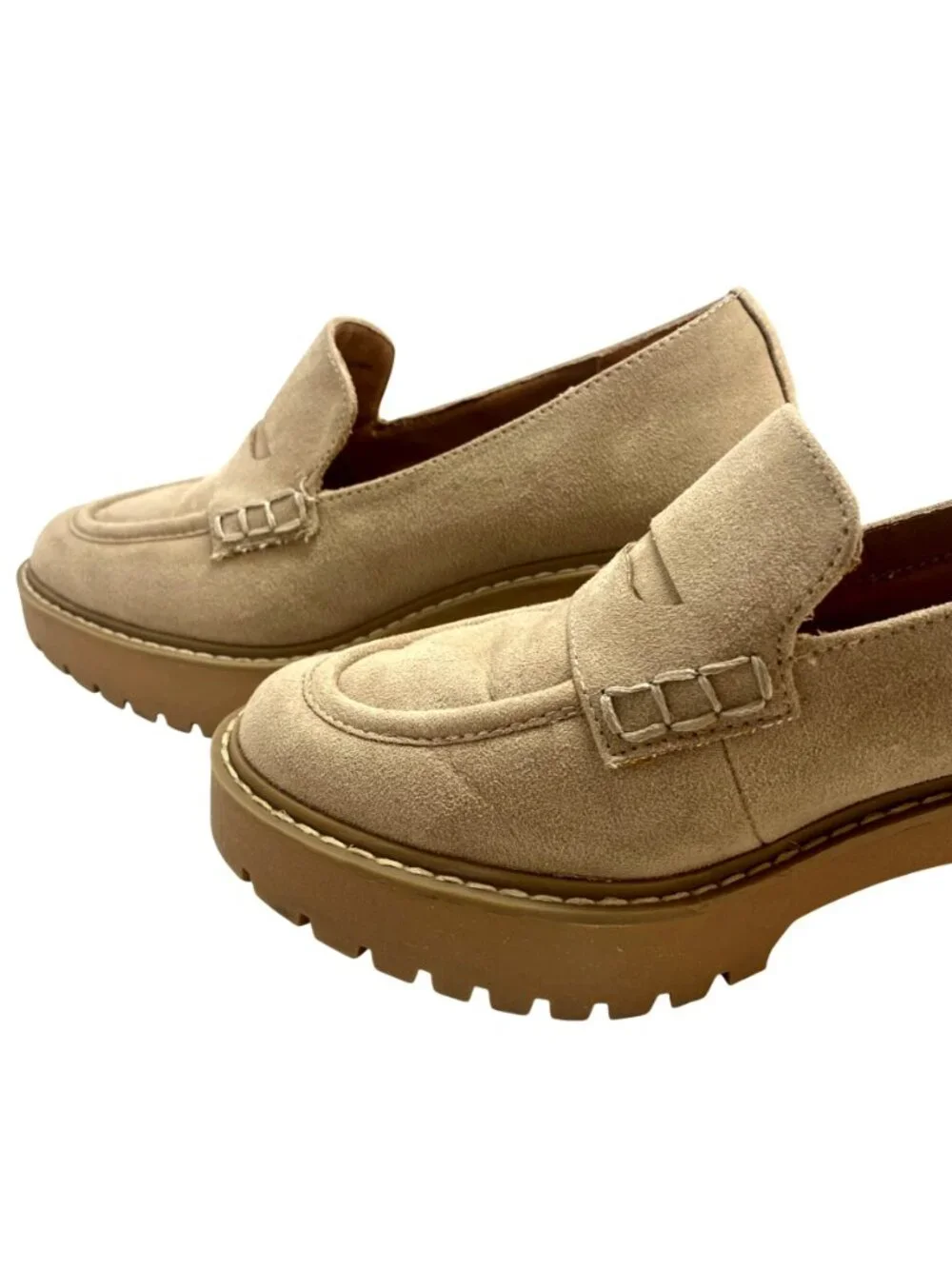 Universal Thread round toe